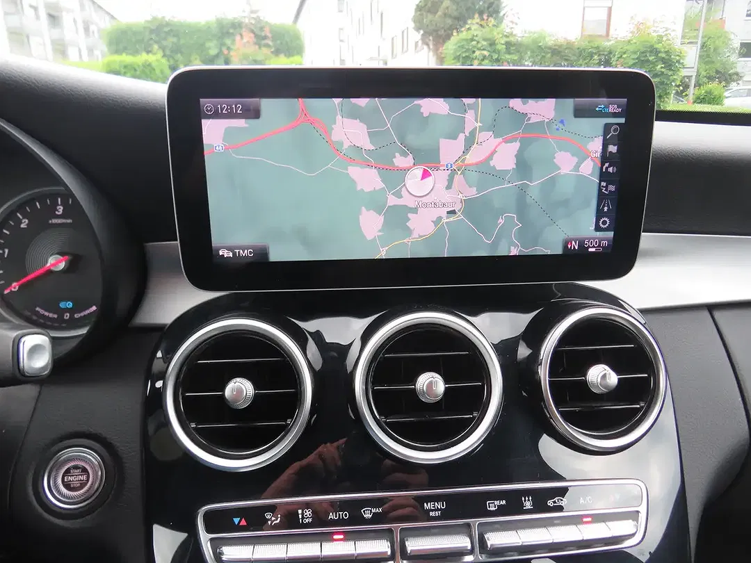 Mercedes-Benz C 300 - Thumbnail 14