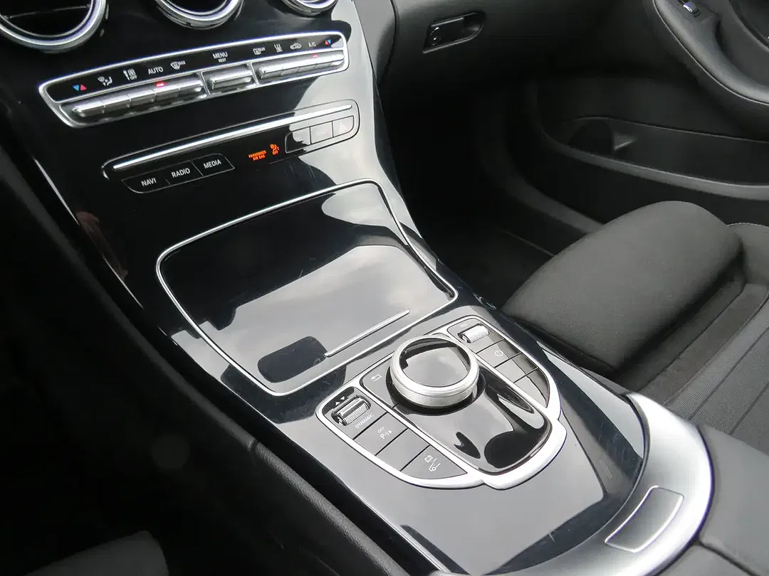 Mercedes-Benz C 300 - Thumbnail 15