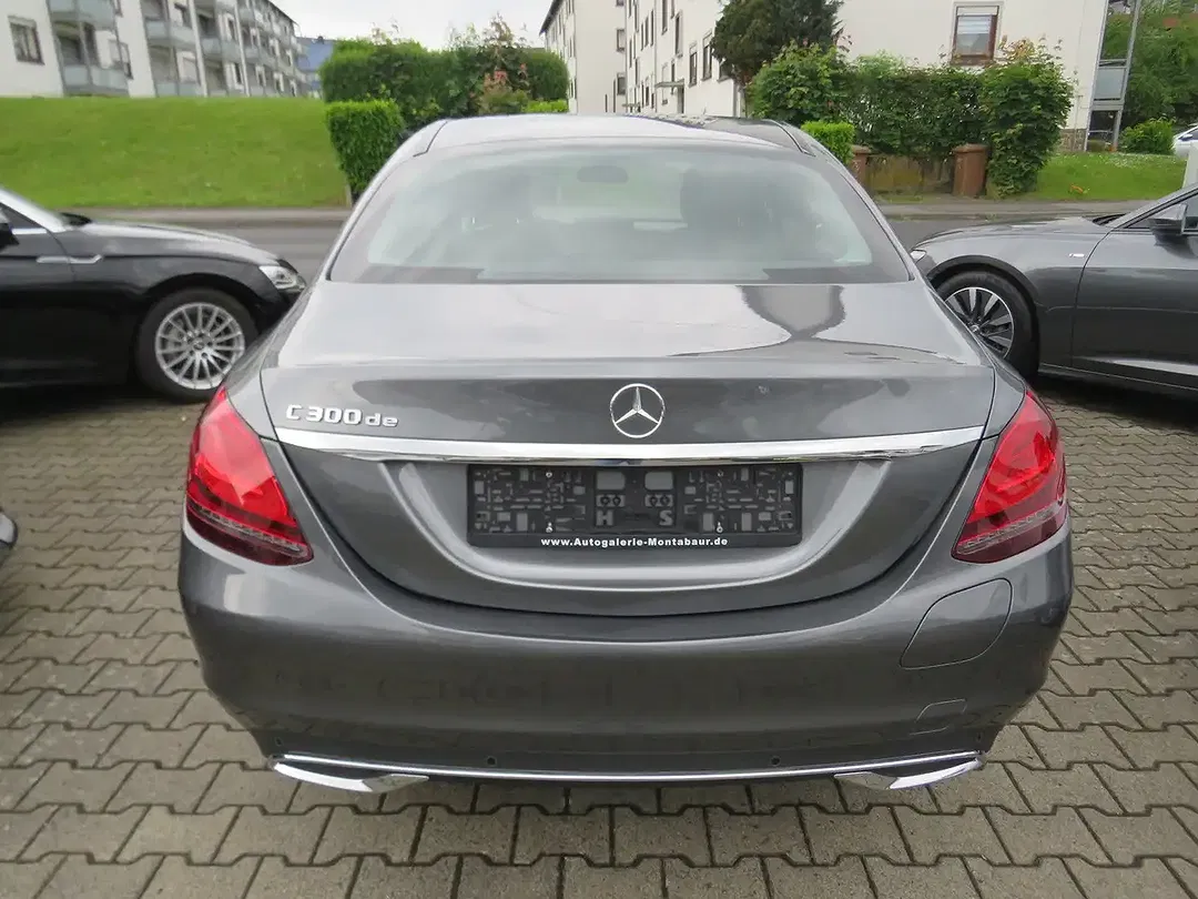 Mercedes-Benz C 300 - Thumbnail 5