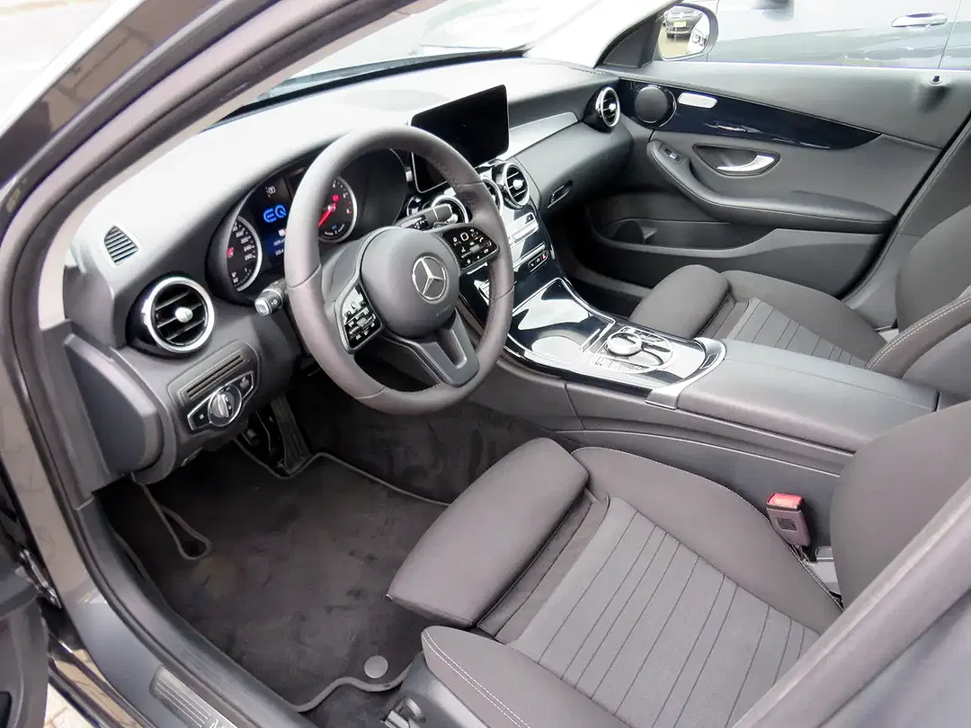 Mercedes-Benz C 300 - Thumbnail 7