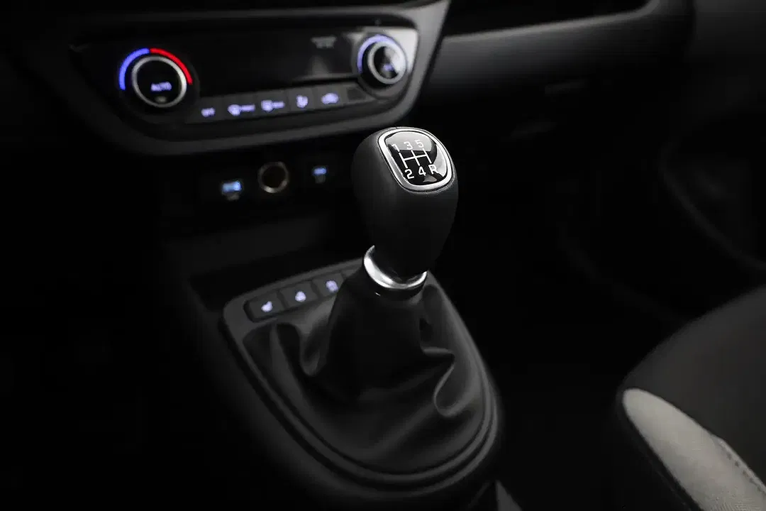 Hyundai i10 - Thumbnail 14