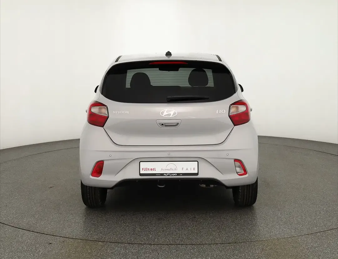 Hyundai i10 - Thumbnail 3