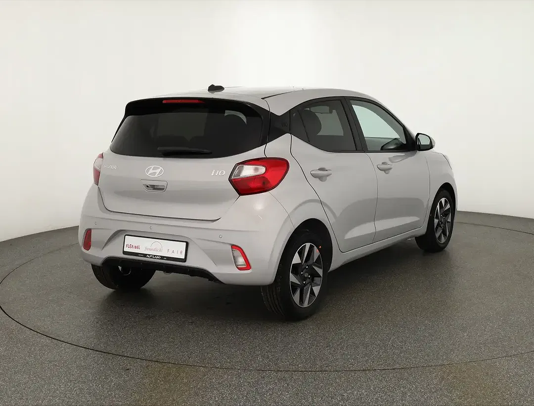 Hyundai i10 - Thumbnail 4