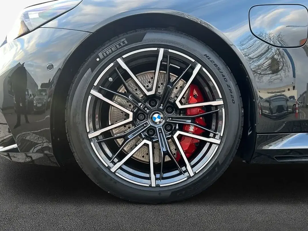 BMW M5 - Thumbnail 8