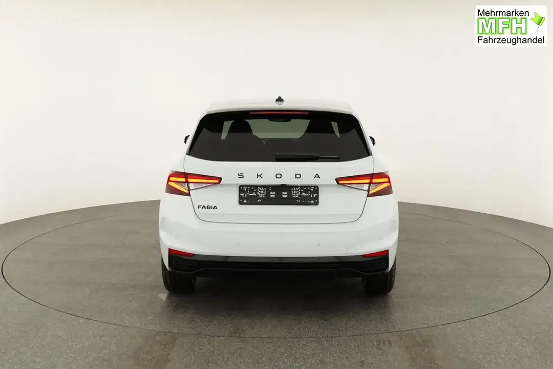 Skoda Fabia - Thumbnail 14
