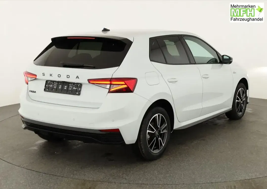 Skoda Fabia - Thumbnail 2