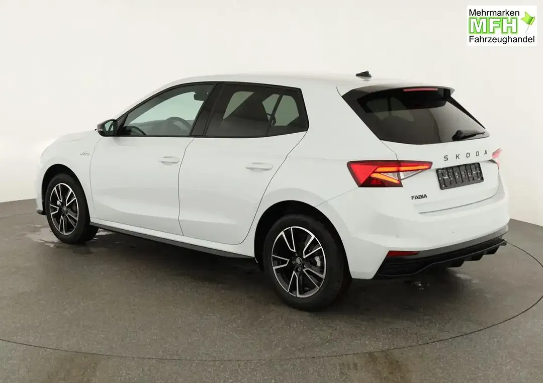 Skoda Fabia - Thumbnail 3