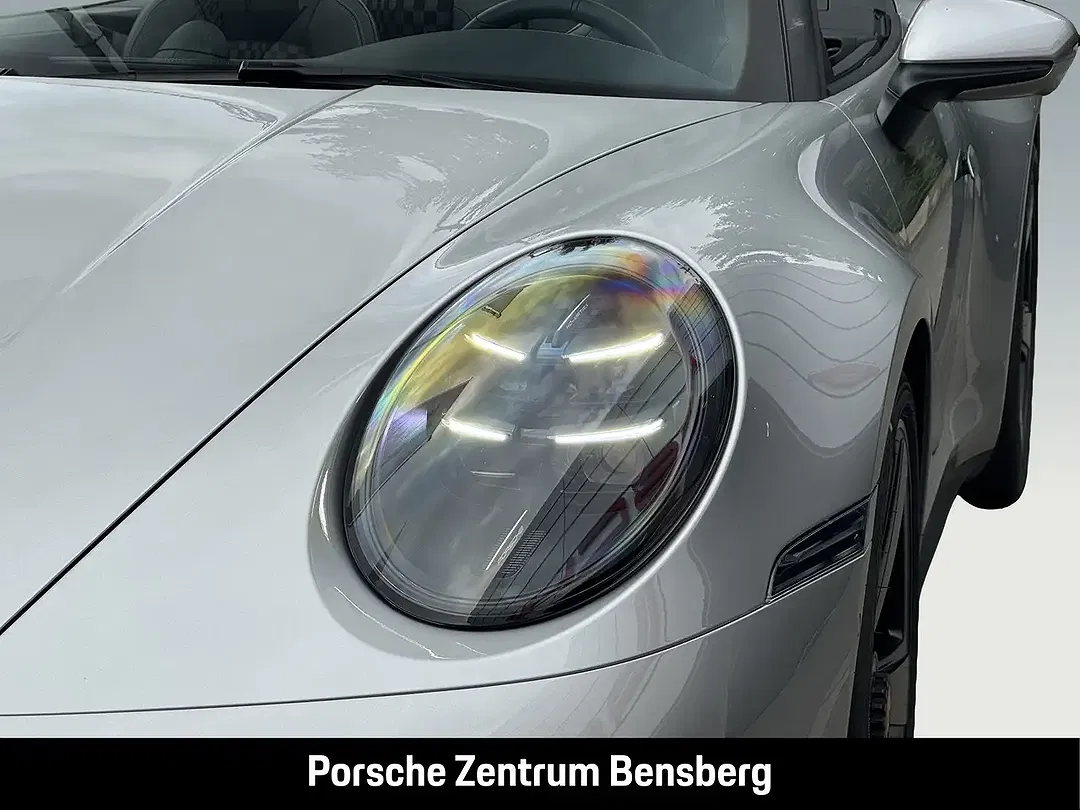 Porsche 992 - Thumbnail 11
