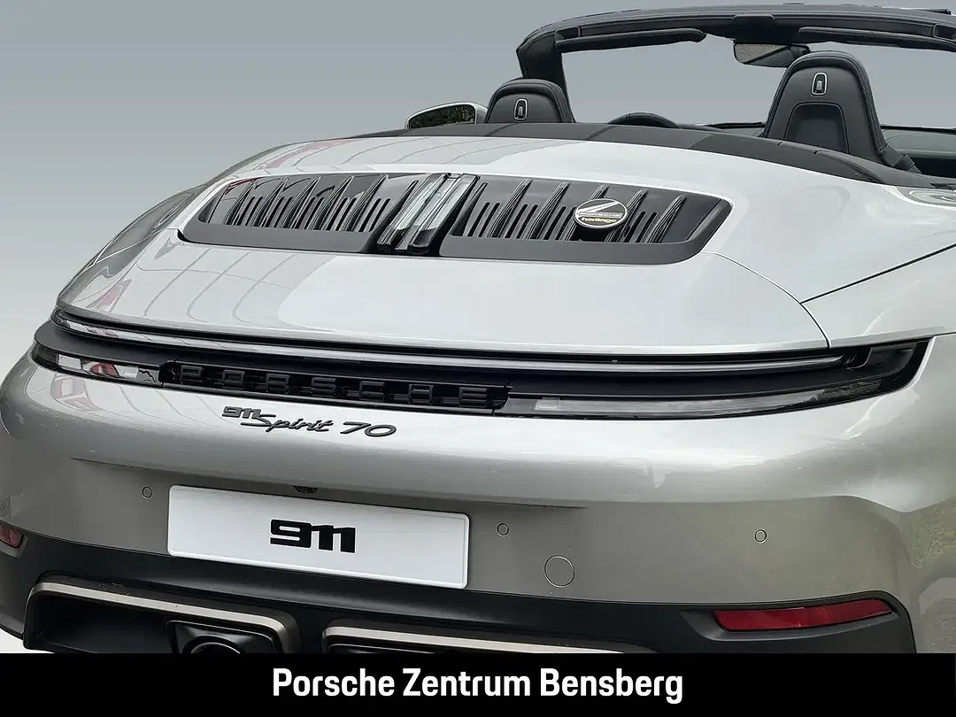 Porsche 992 - Thumbnail 12