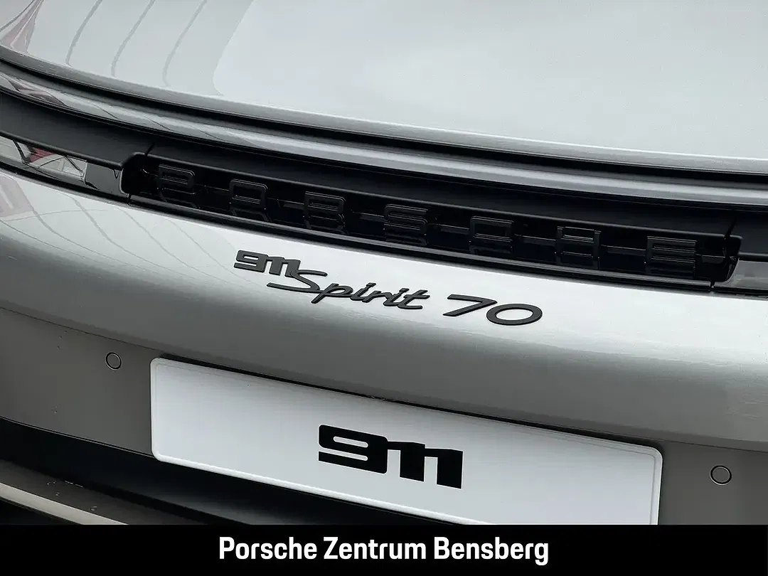 Porsche 992 - Thumbnail 13