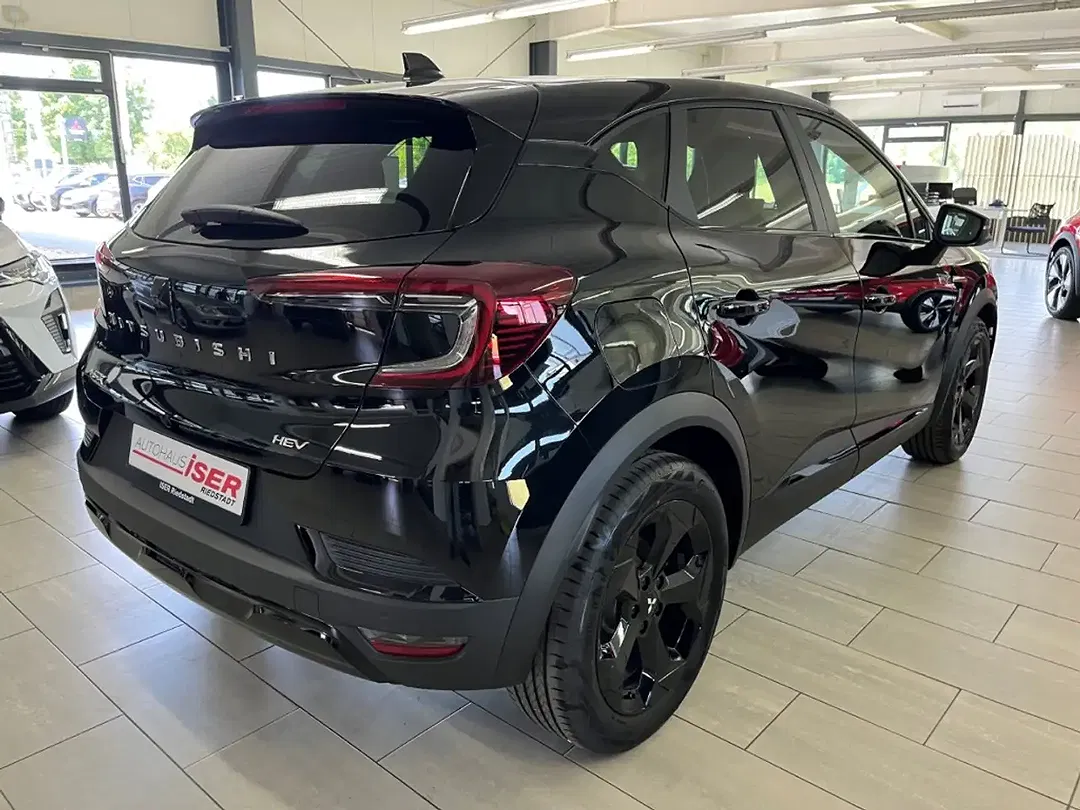 Mitsubishi ASX - Thumbnail 4