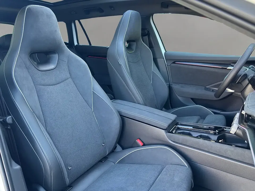Skoda Superb - Thumbnail 11