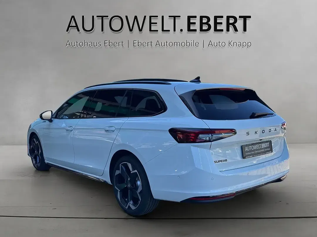 Skoda Superb - Thumbnail 3