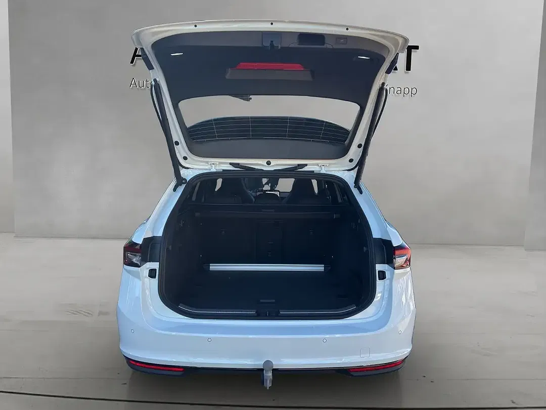 Skoda Superb - Thumbnail 7