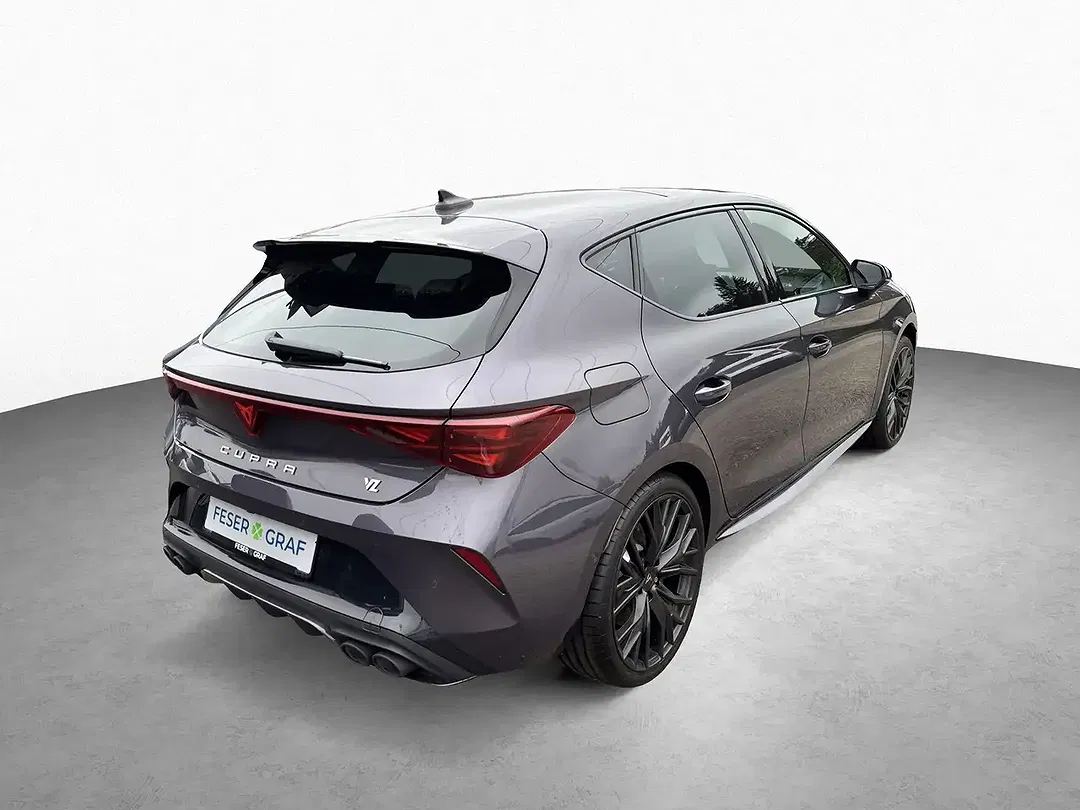 CUPRA Leon - Thumbnail 4
