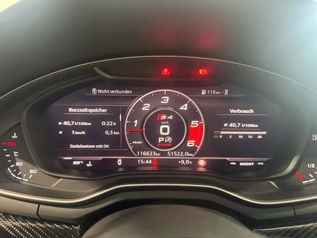 Audi S4 - Thumbnail 13