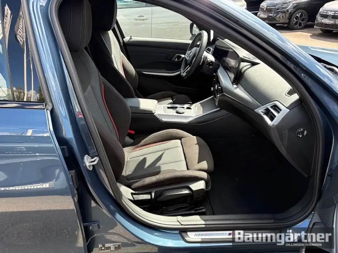 BMW 330 - Thumbnail 11