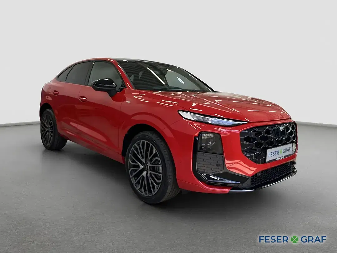 Audi Q3 - Thumbnail 7