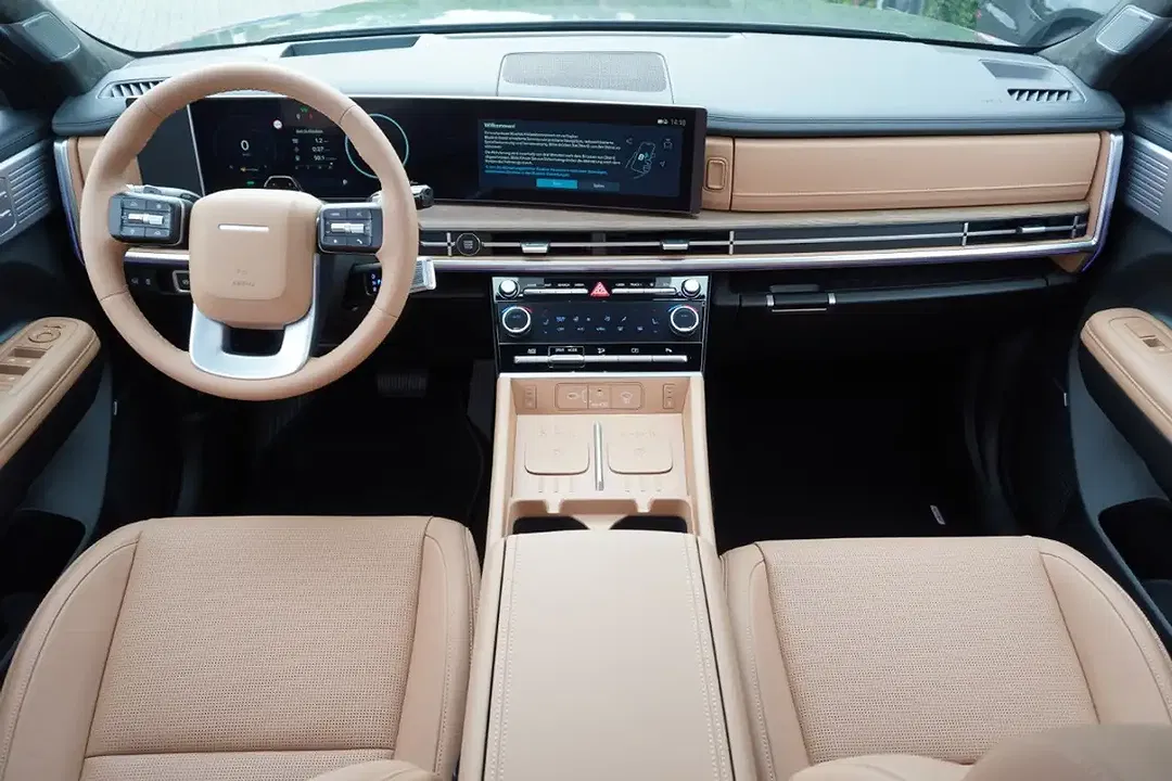 Hyundai SANTA FE - Thumbnail 10