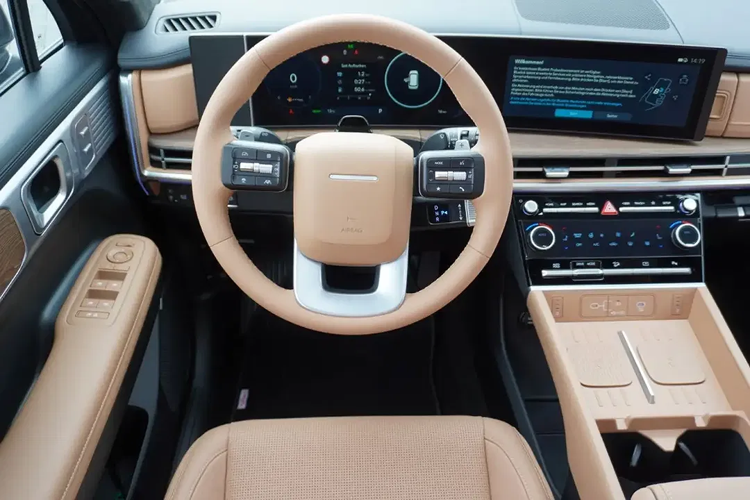 Hyundai SANTA FE - Thumbnail 11