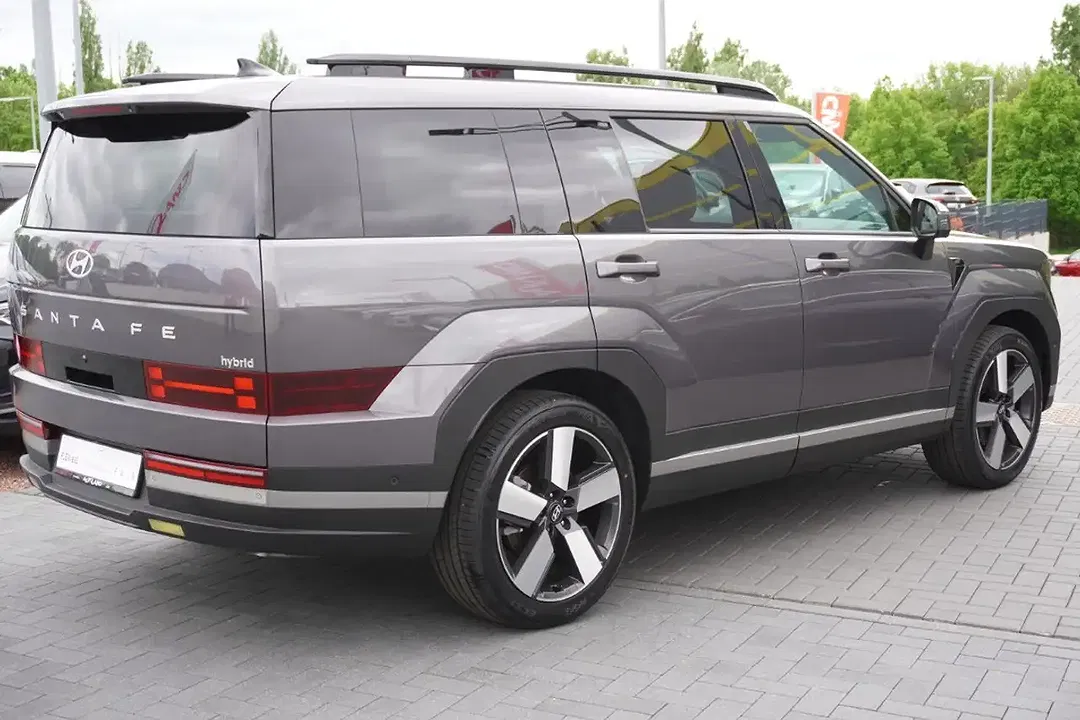Hyundai SANTA FE - Thumbnail 4