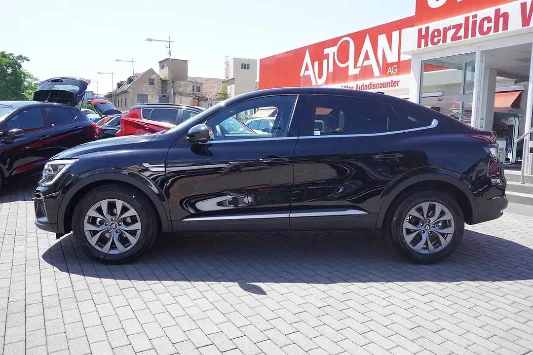 Renault Arkana - Thumbnail 2
