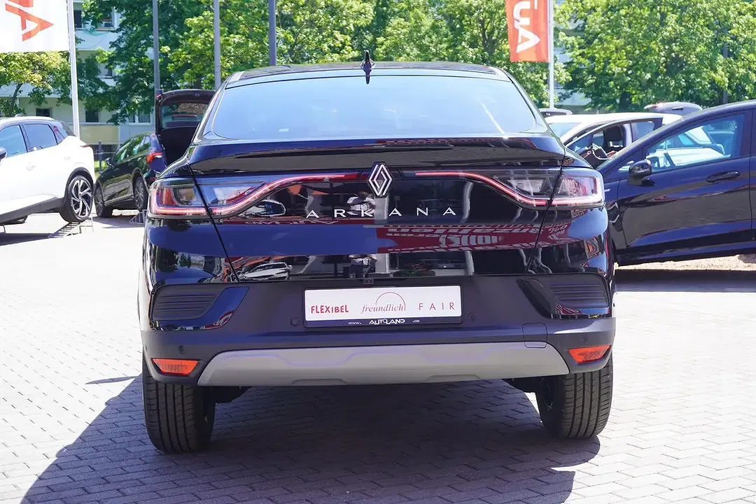 Renault Arkana - Thumbnail 4