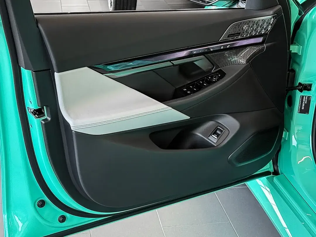 BMW M5 - Thumbnail 18