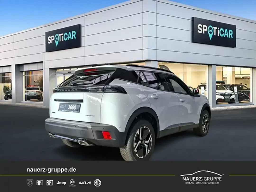 Peugeot 2008 - Thumbnail 2