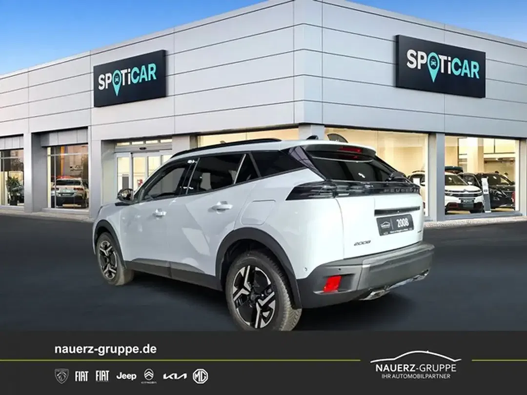 Peugeot 2008 - Thumbnail 3