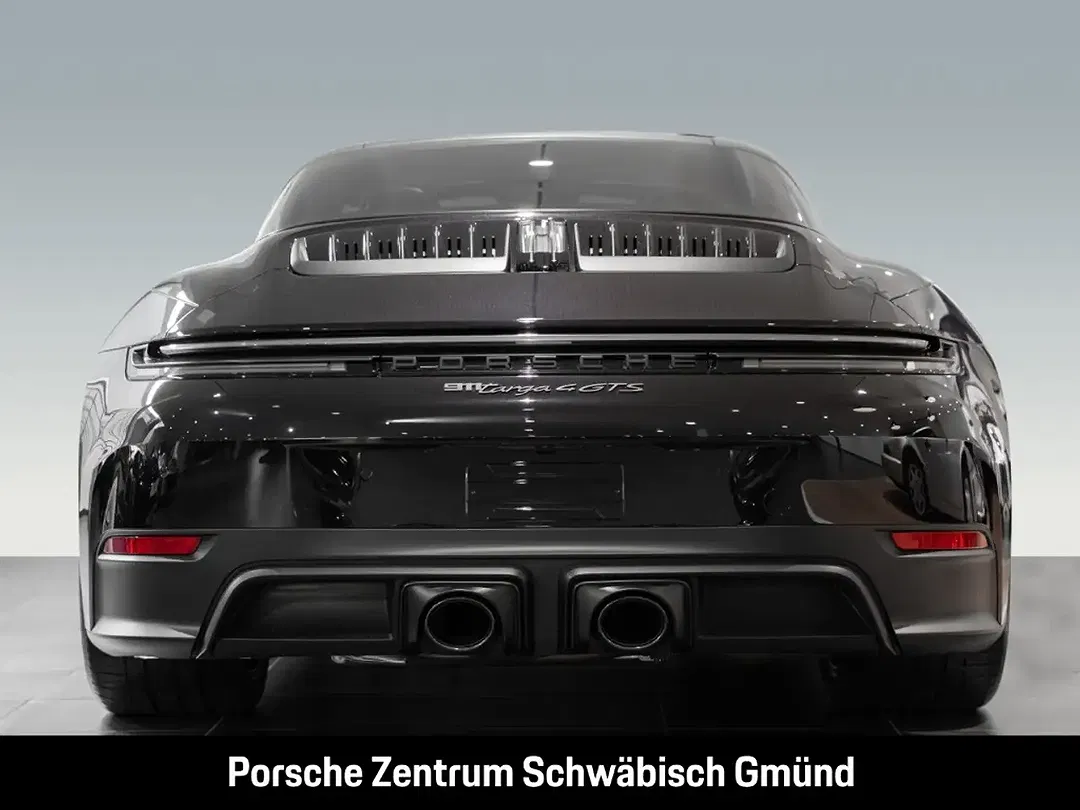 Porsche 992 - Thumbnail 13