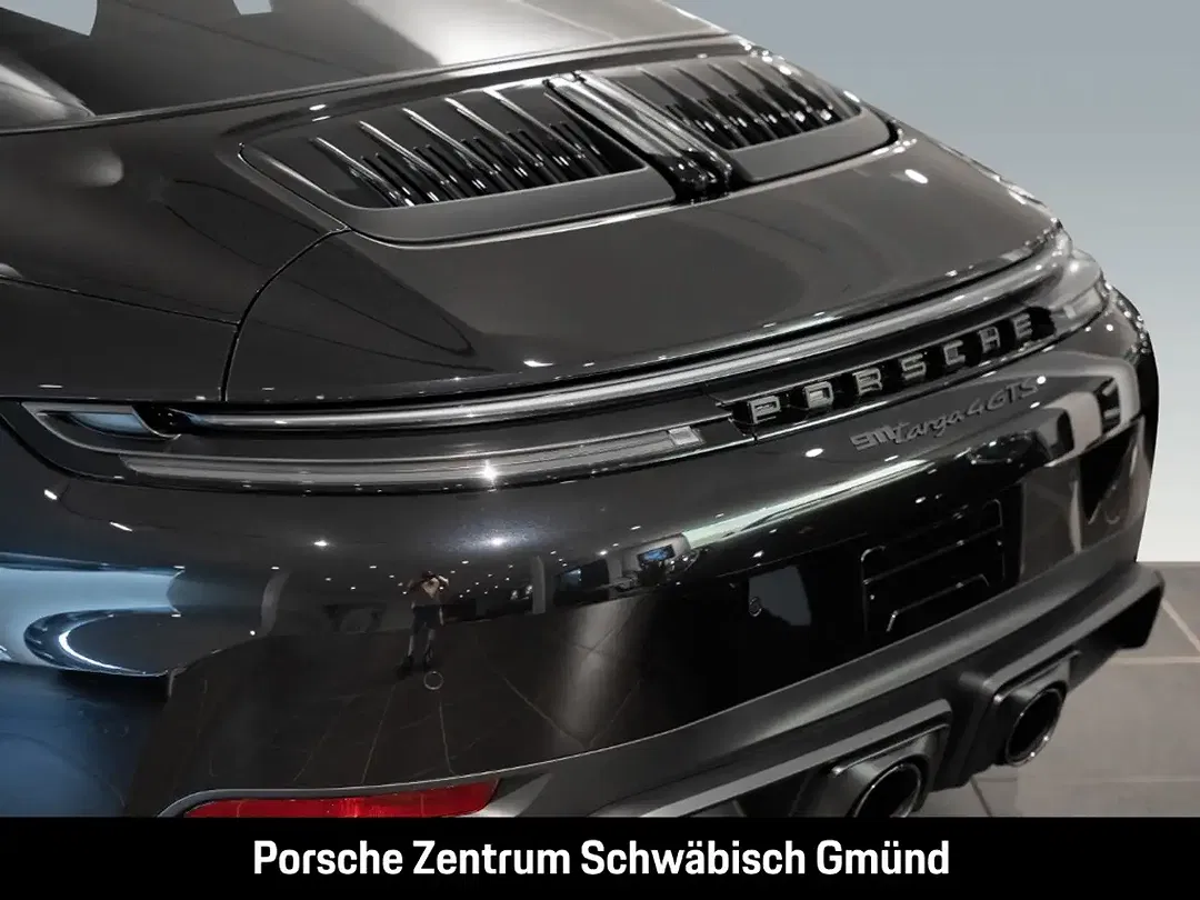 Porsche 992 - Thumbnail 15