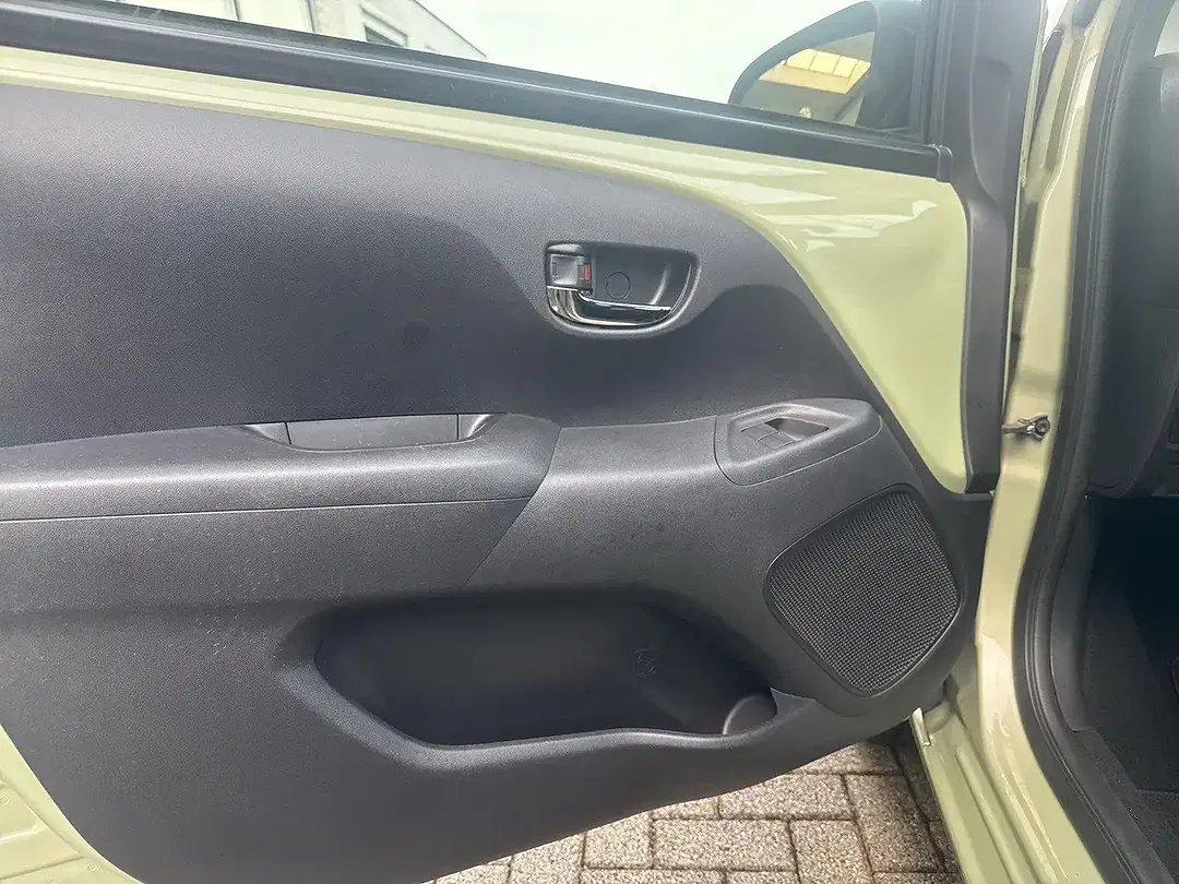 Peugeot 108 - Thumbnail 10