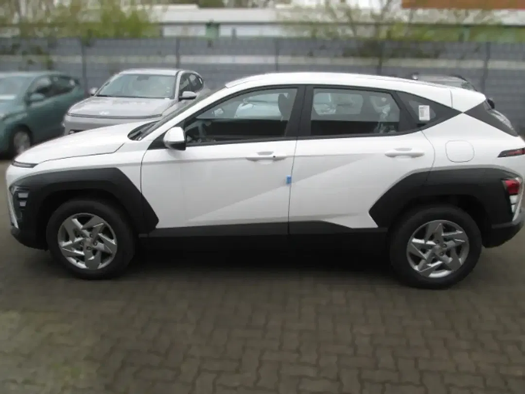 Hyundai KONA - Thumbnail 3