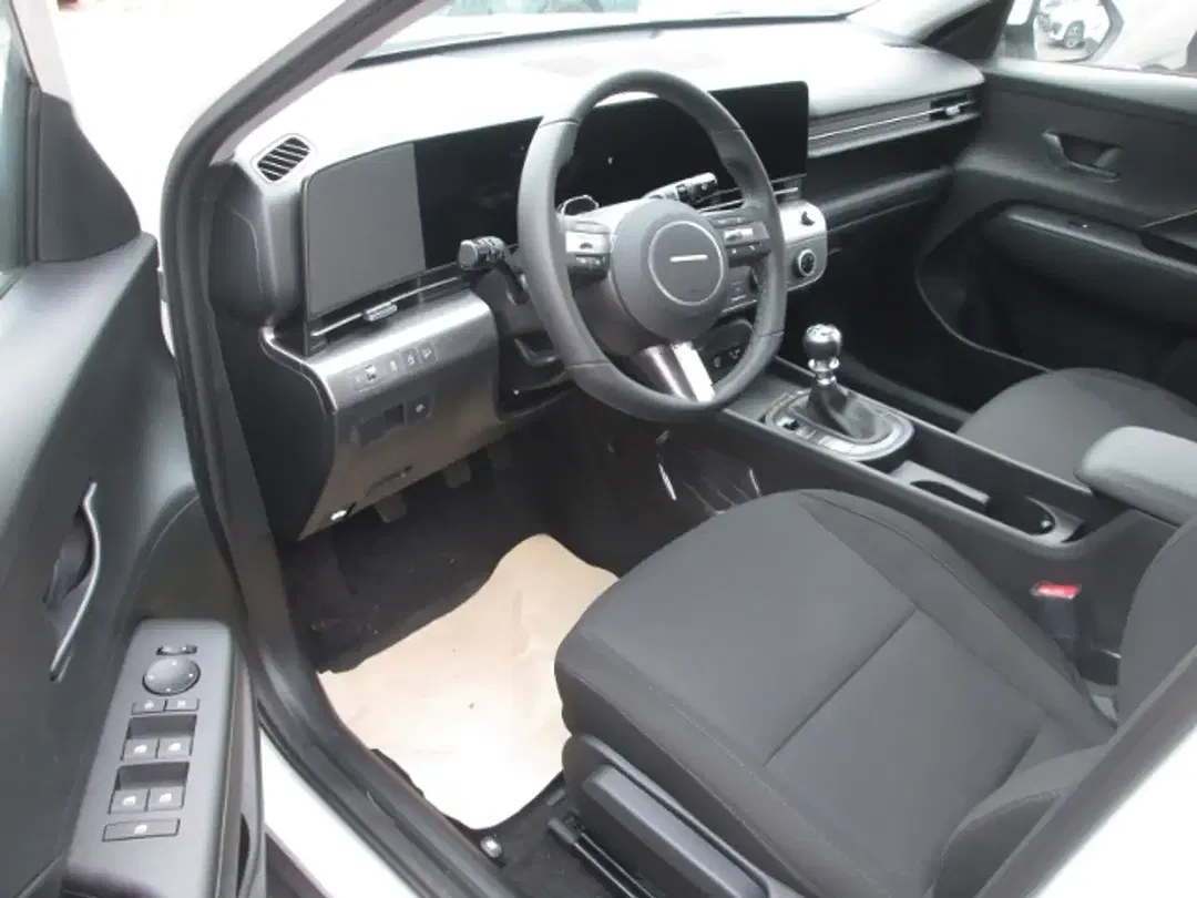 Hyundai KONA - Thumbnail 8