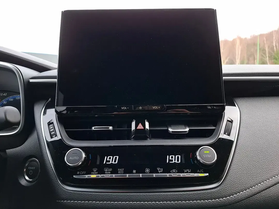 Suzuki Swace - Thumbnail 13