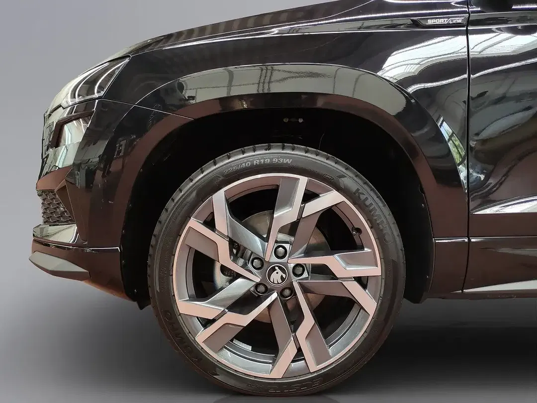 Skoda Karoq - Thumbnail 13