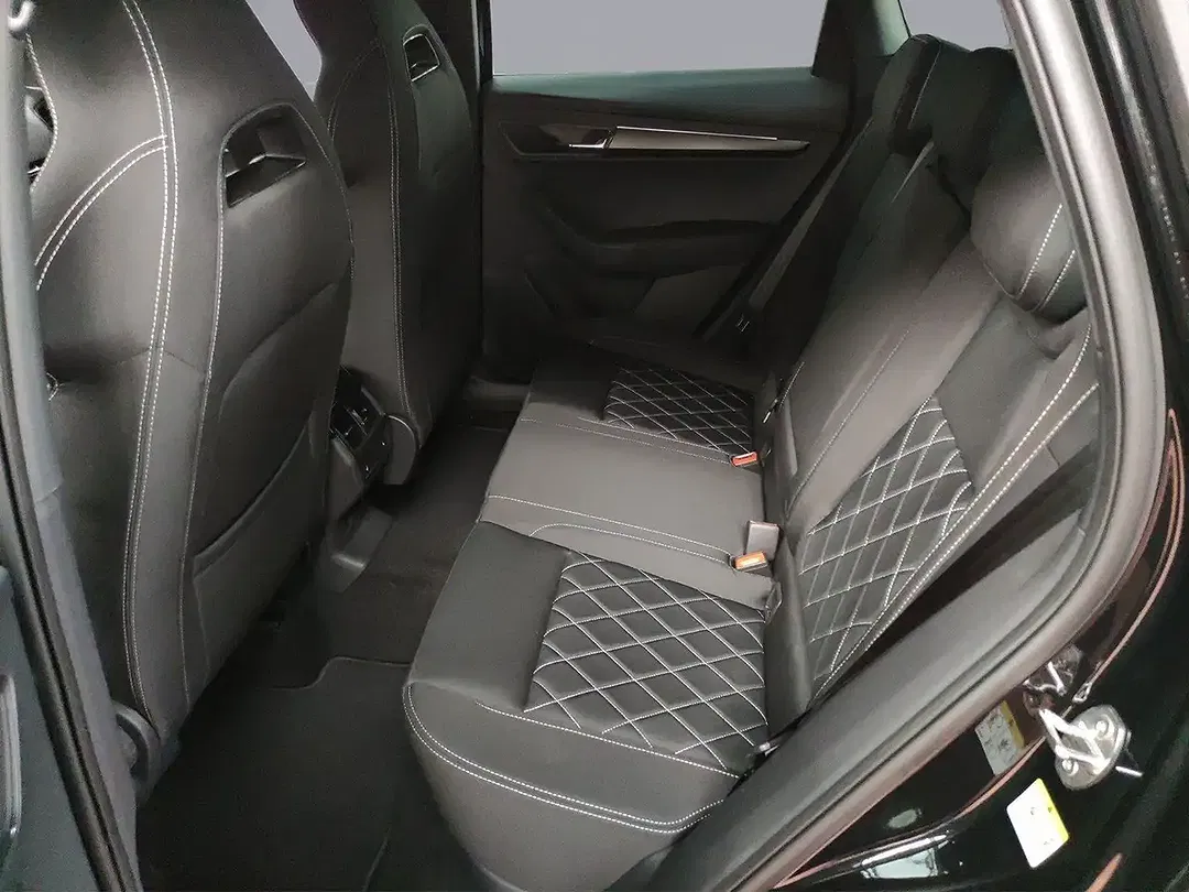 Skoda Karoq - Thumbnail 7