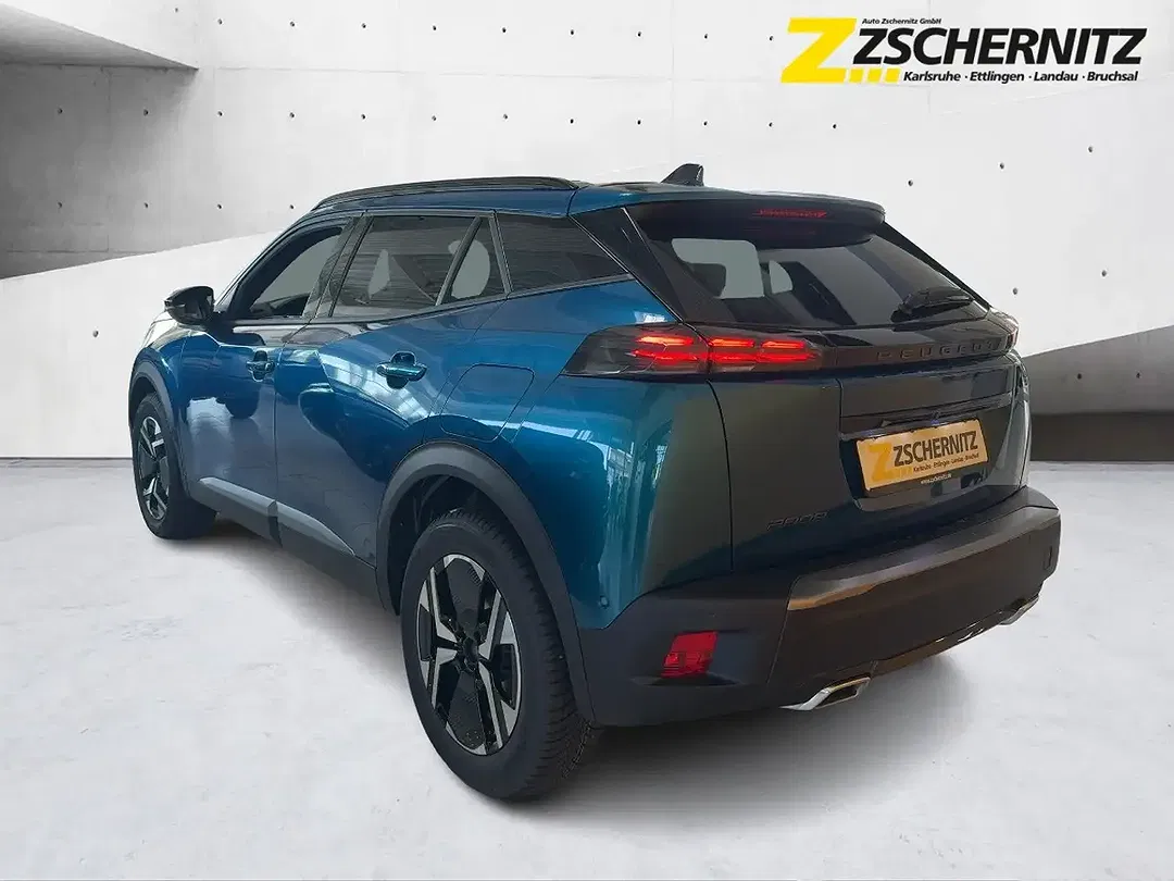 Peugeot 2008 - Thumbnail 2