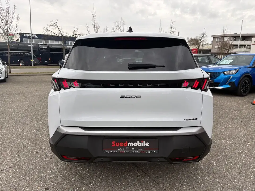 Peugeot 5008 - Thumbnail 9