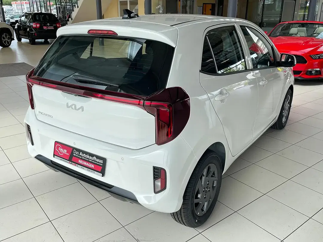 Kia Picanto - Thumbnail 5