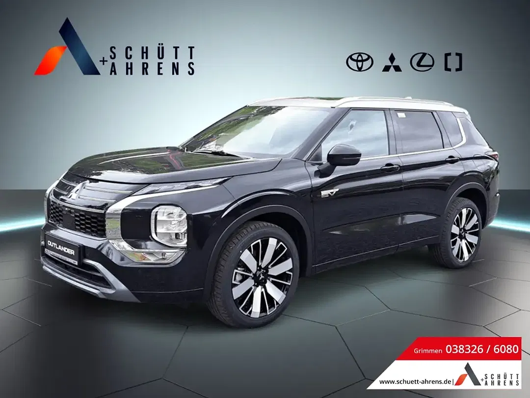 Mitsubishi Outlander - Thumbnail 1