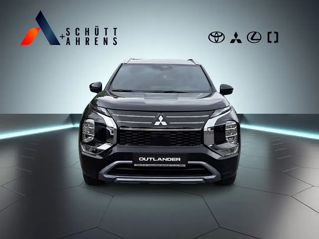 Mitsubishi Outlander - Thumbnail 12