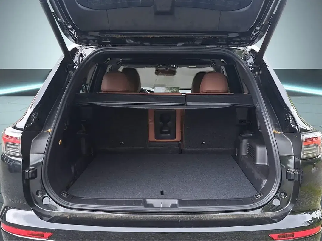 Mitsubishi Outlander - Thumbnail 14
