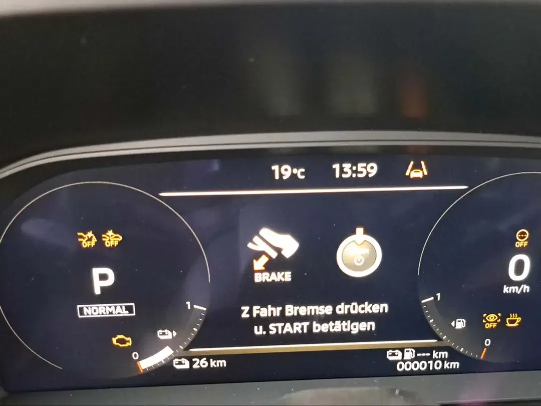 Mitsubishi Outlander - Thumbnail 8