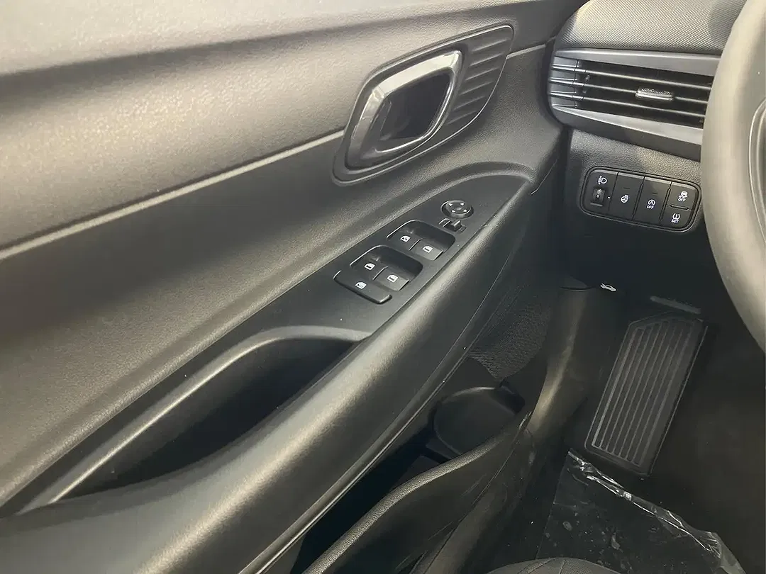 Hyundai i20 - Thumbnail 10