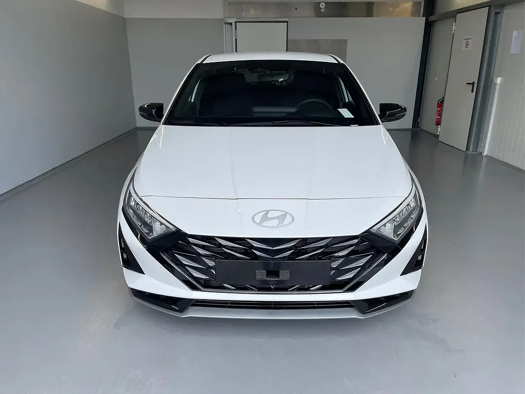 Hyundai i20 - Thumbnail 2