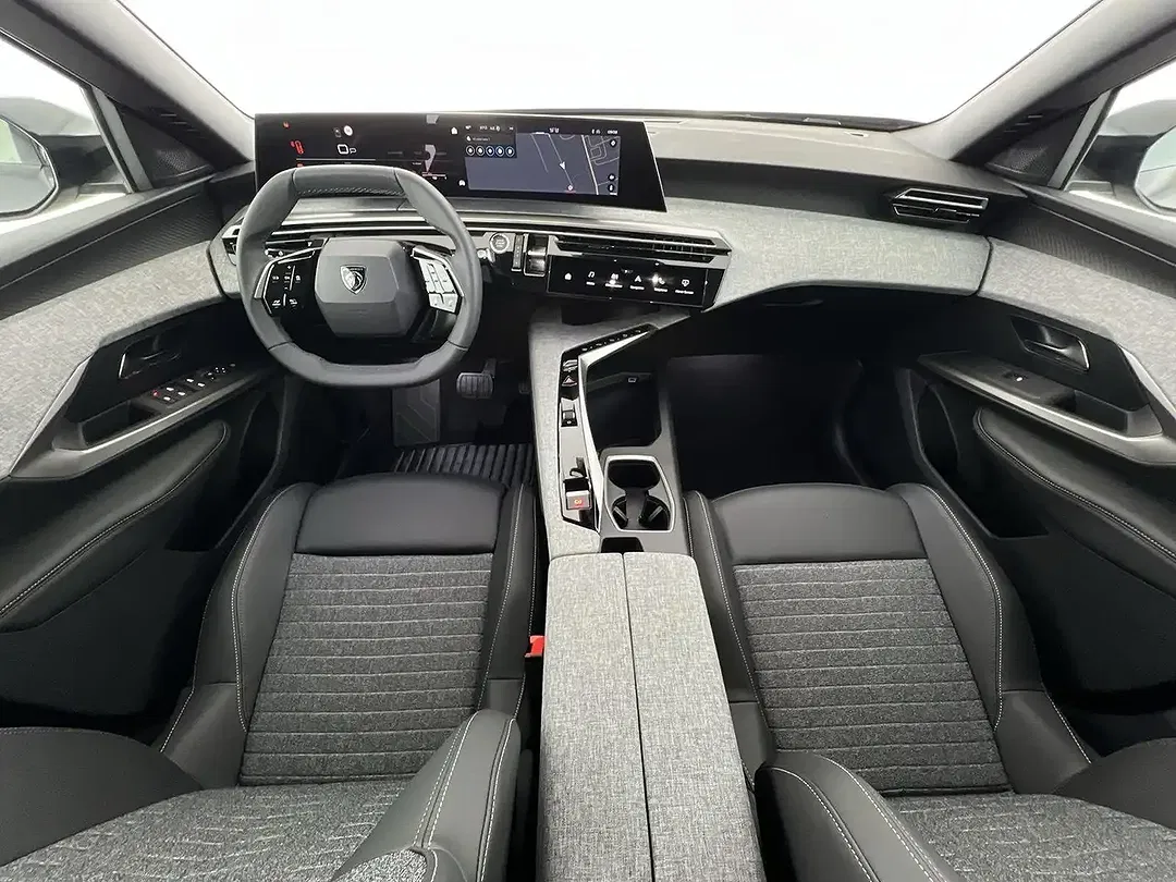 Peugeot 5008 - Thumbnail 6