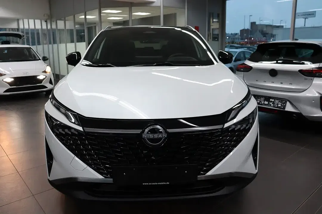 Nissan Qashqai - Thumbnail 2