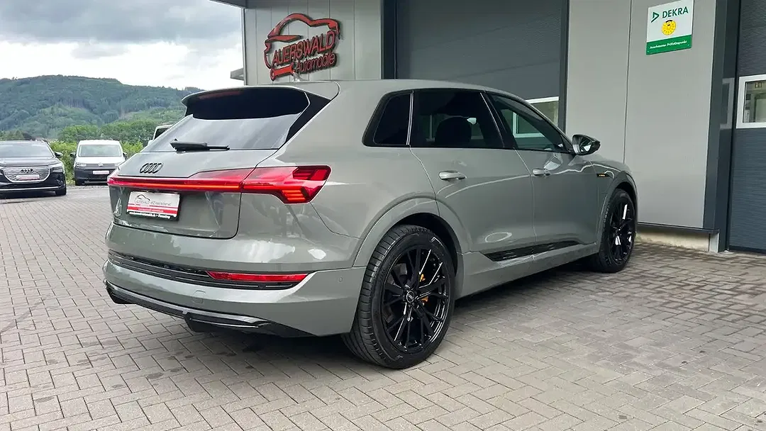 Audi e-tron - Thumbnail 14